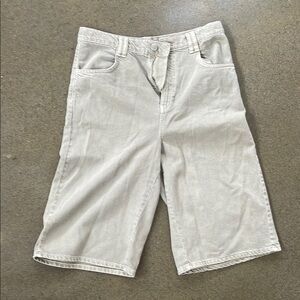 Women's Casual Tan Bermuda Shorts